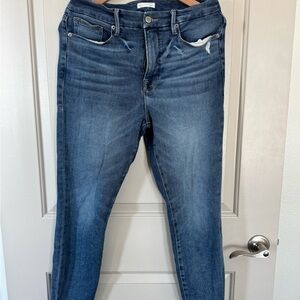 Good American Dark Blue crop good waiste Jeans